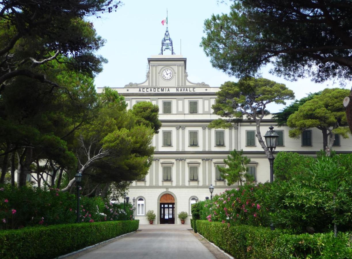 דירות ליבורנו Sunnyside Accademia מראה חיצוני תמונה